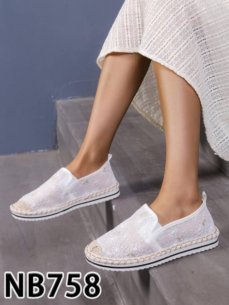 Balerinki/ Espadryle damskie Roz 36-41 / 12 par